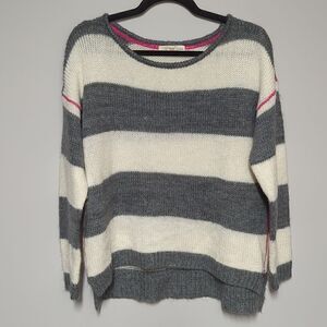Rewind Gray and White Crewneck Sweater